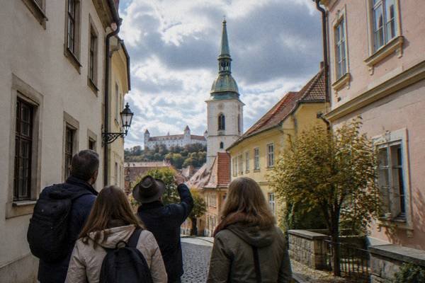 1-Hour Small-Group Highlights, Bratislava