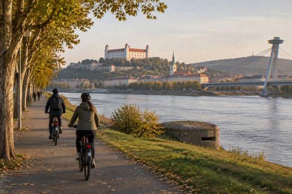E-Bike Tour With Bunkers, Bratislava