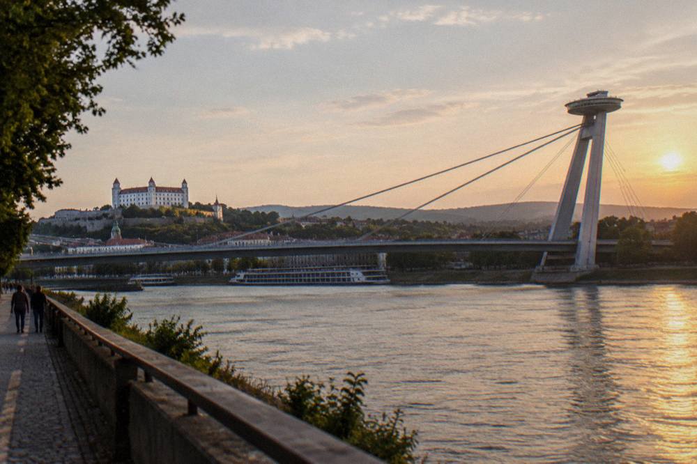 Evening light on the Danube with the UFO observation deck on the Most SNP bridge