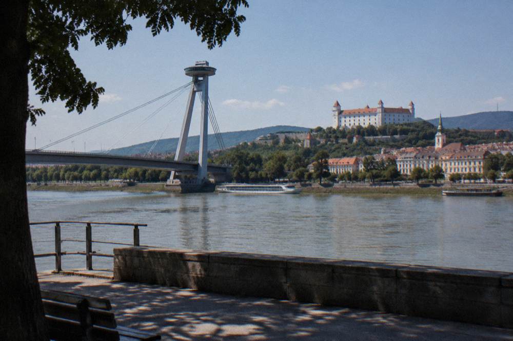 The UFO observation deck structure on top of a bridge pylon above the Danube